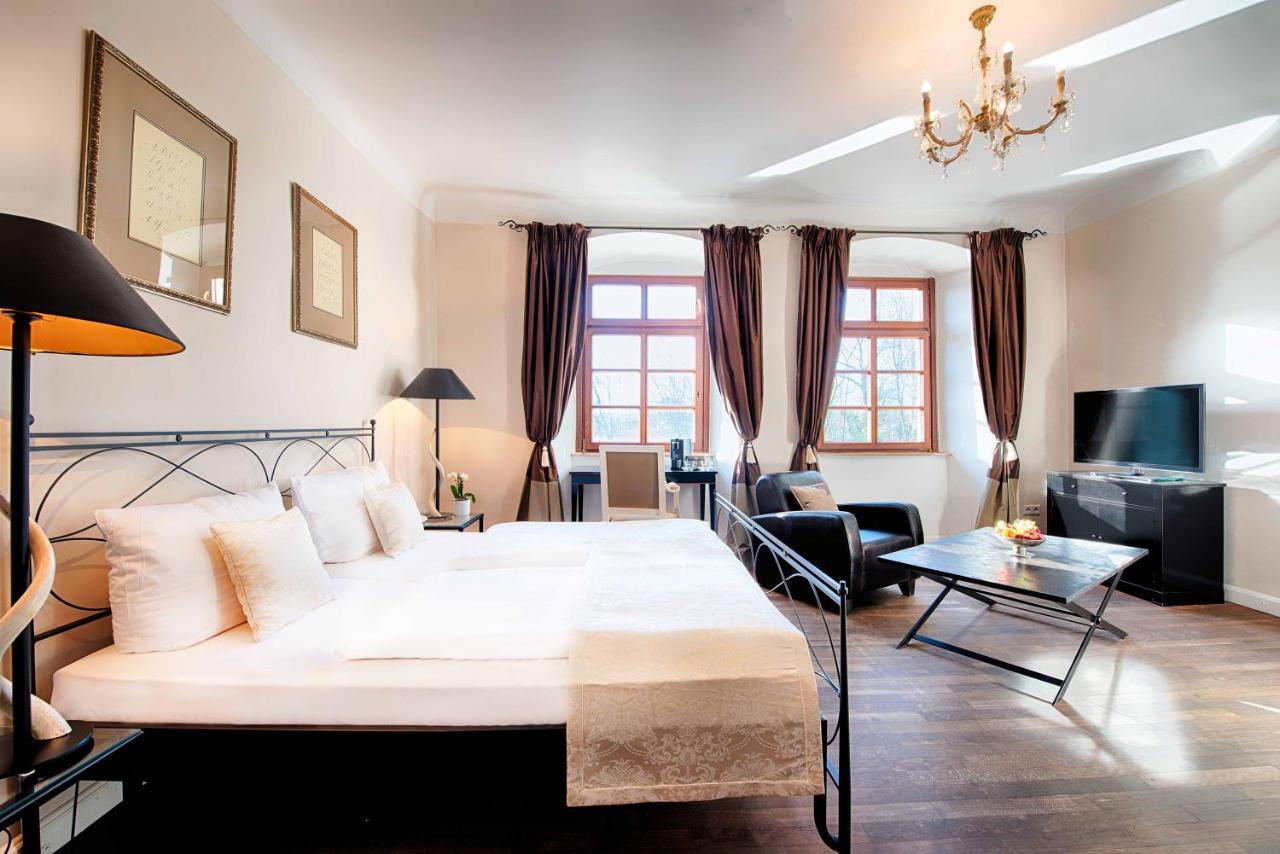 Hotel Schloss Lehen Bad Friedrichshall Buitenkant foto