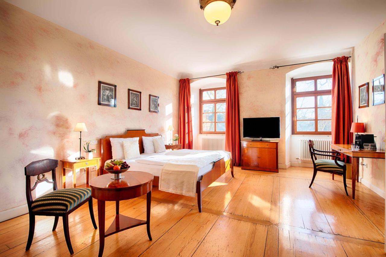 Hotel Schloss Lehen Bad Friedrichshall Buitenkant foto